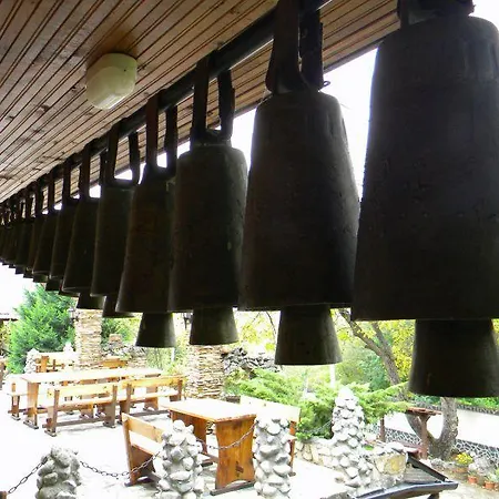 Balkanski Chanove